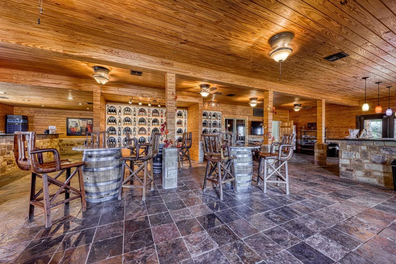 فندق فريدريكسبيرغفي  The Olive @ Mendelbaum Winery Guest Cabins المظهر الخارجي الصورة