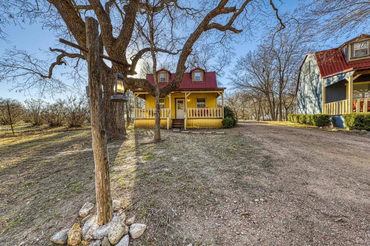 فندق فريدريكسبيرغفي  The Olive @ Mendelbaum Winery Guest Cabins المظهر الخارجي الصورة